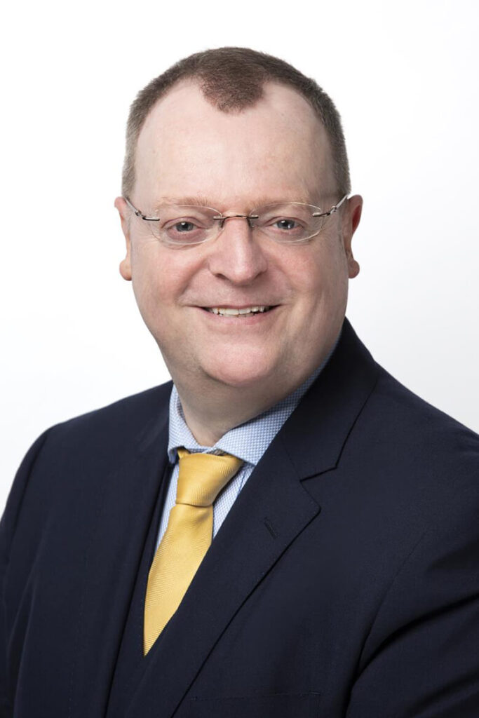 Education-UAE-Aldar-Academies-Stephen-Sharples-Director-of-Education
