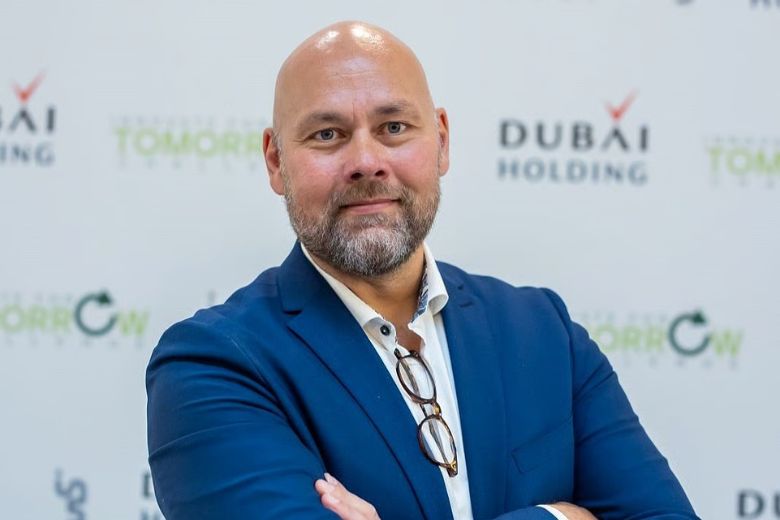 Othalo founder Frank Cato Lahti showcases Dubai’s first education hub built from recycled plastic at The Green Planet Dubai.