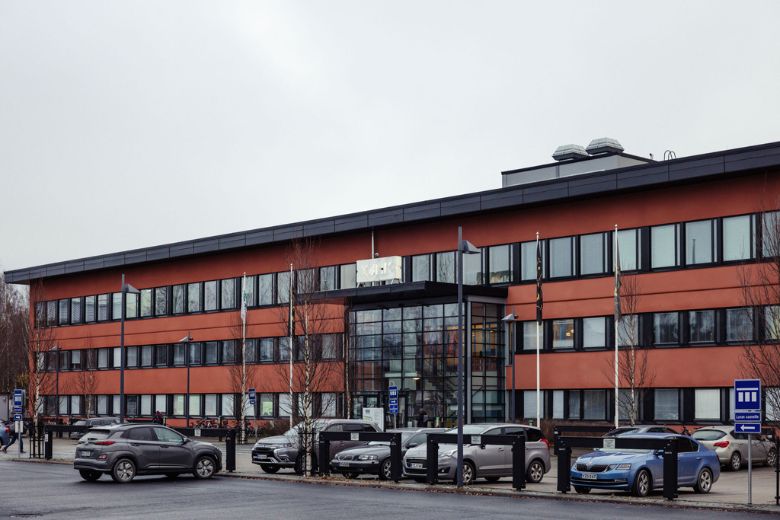  Campus life in Finland is vibrant and community oriented. Each university has an active student union offering events, clubs, sports and networking opportunities