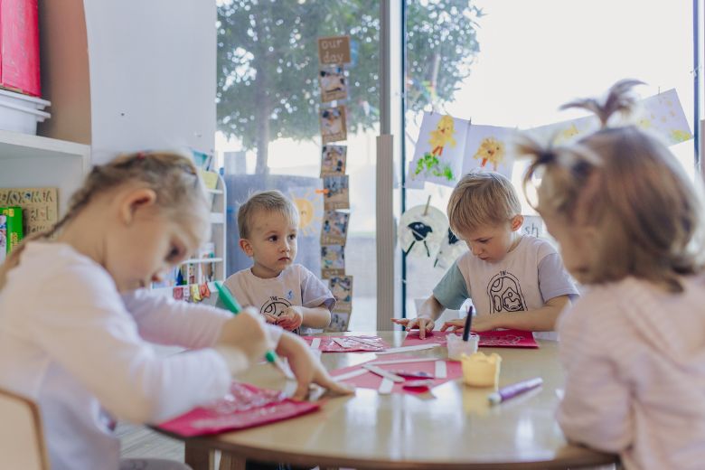THL focuses on small class sizes to facilitate individual attention