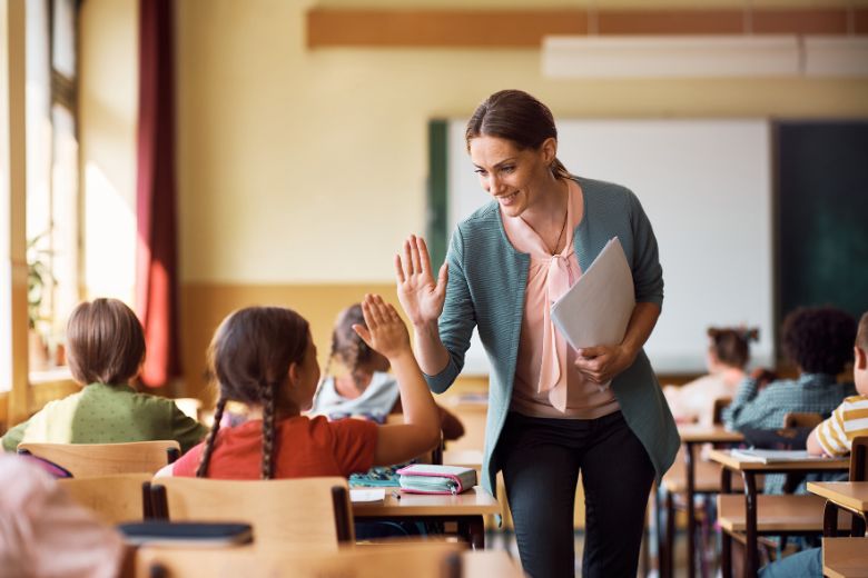 Revive to Rise, continues to support schools across the UAE with student coaching, staff training and wellness strategy.
