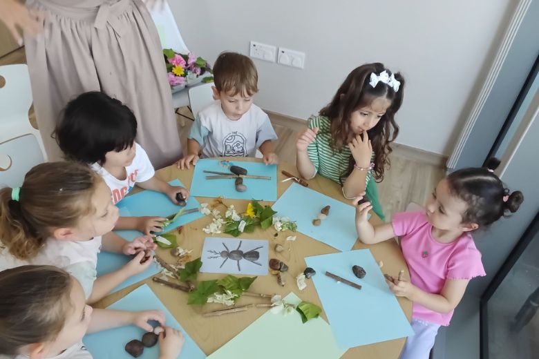 Each child to express themselves confidently and compassionately.